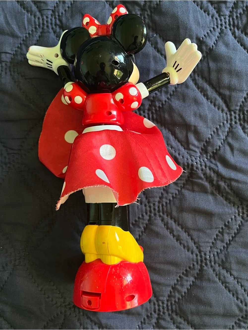 Walt Disney Minnie Mouse With Spinning Light Up Twirling Skirt Wand Toy
